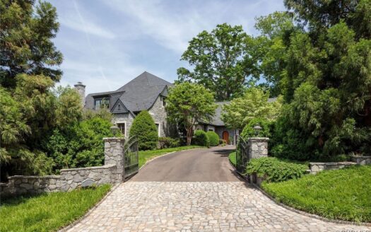 5210 Riverside Drive