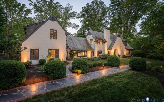 5 Lancaster Lane